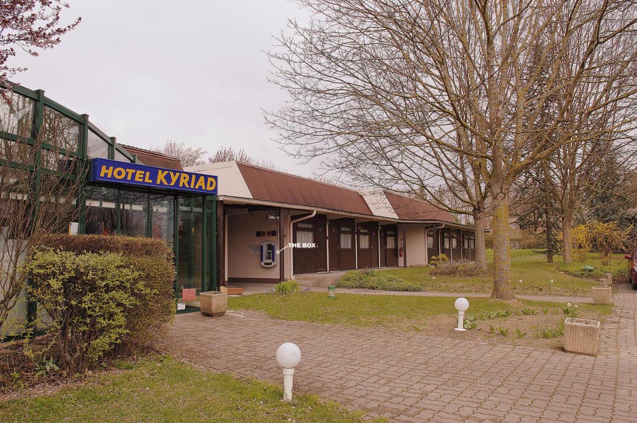 Kyriad Reims Est - Parc Expositions Εξωτερικό φωτογραφία